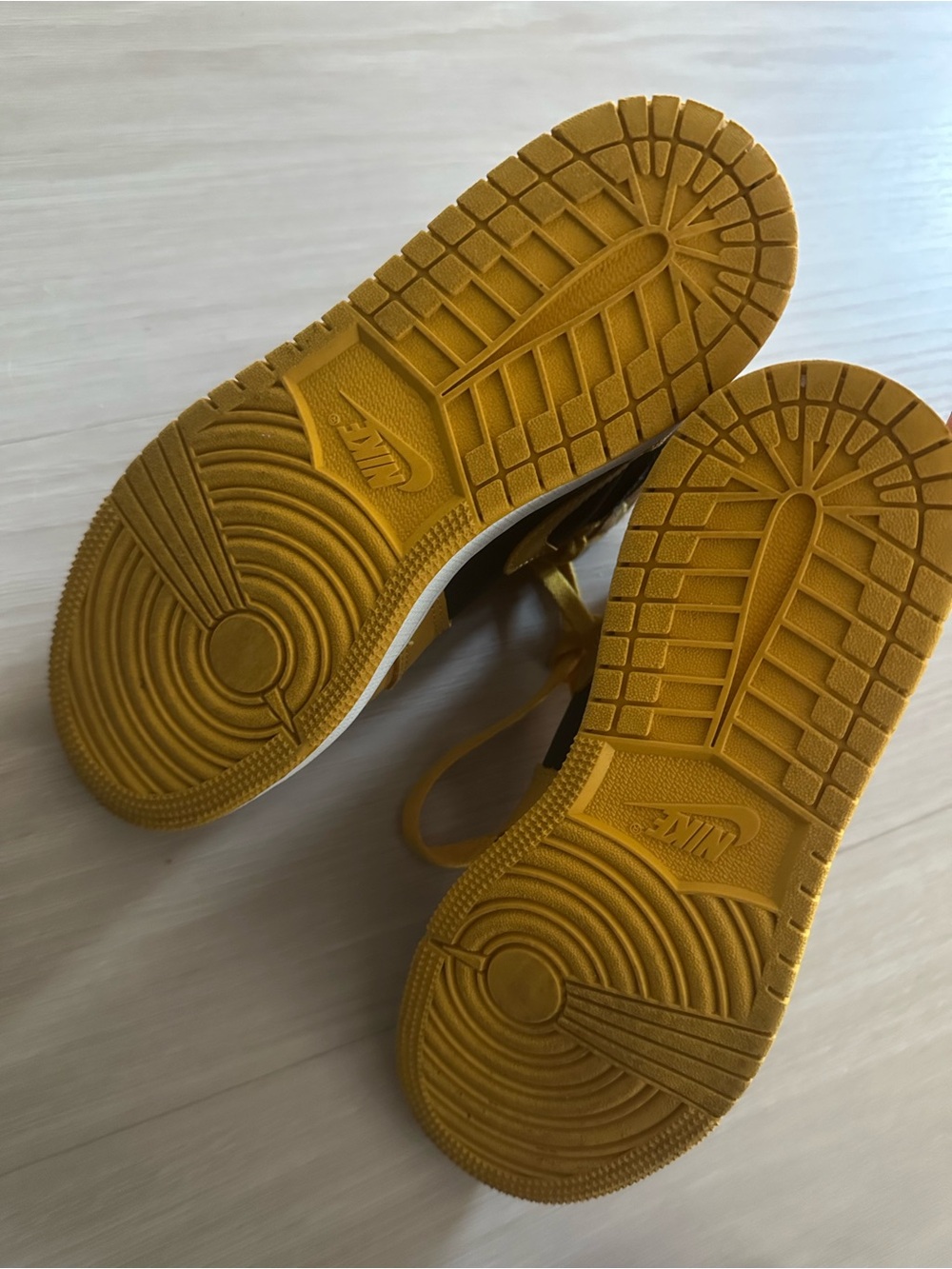 Nike Black and Yellow Air Jordan 1 Mid Sneakers - Picture 2 of 3